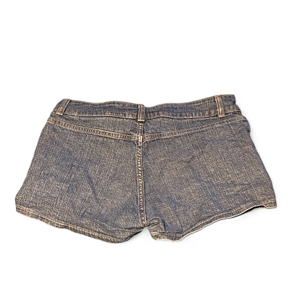 Y2K Limited Too Juniors Size 3 Denim Booty Shorts with Button Accents - Picture 5 of 5